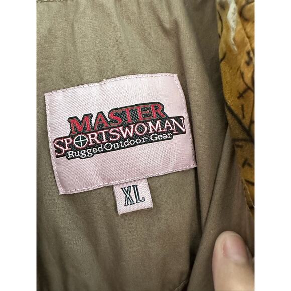 Master Sports Girls Rugged Outdoor Gear Button Up Real Tree Camo Accents XL Girl - Picture 3 of 5